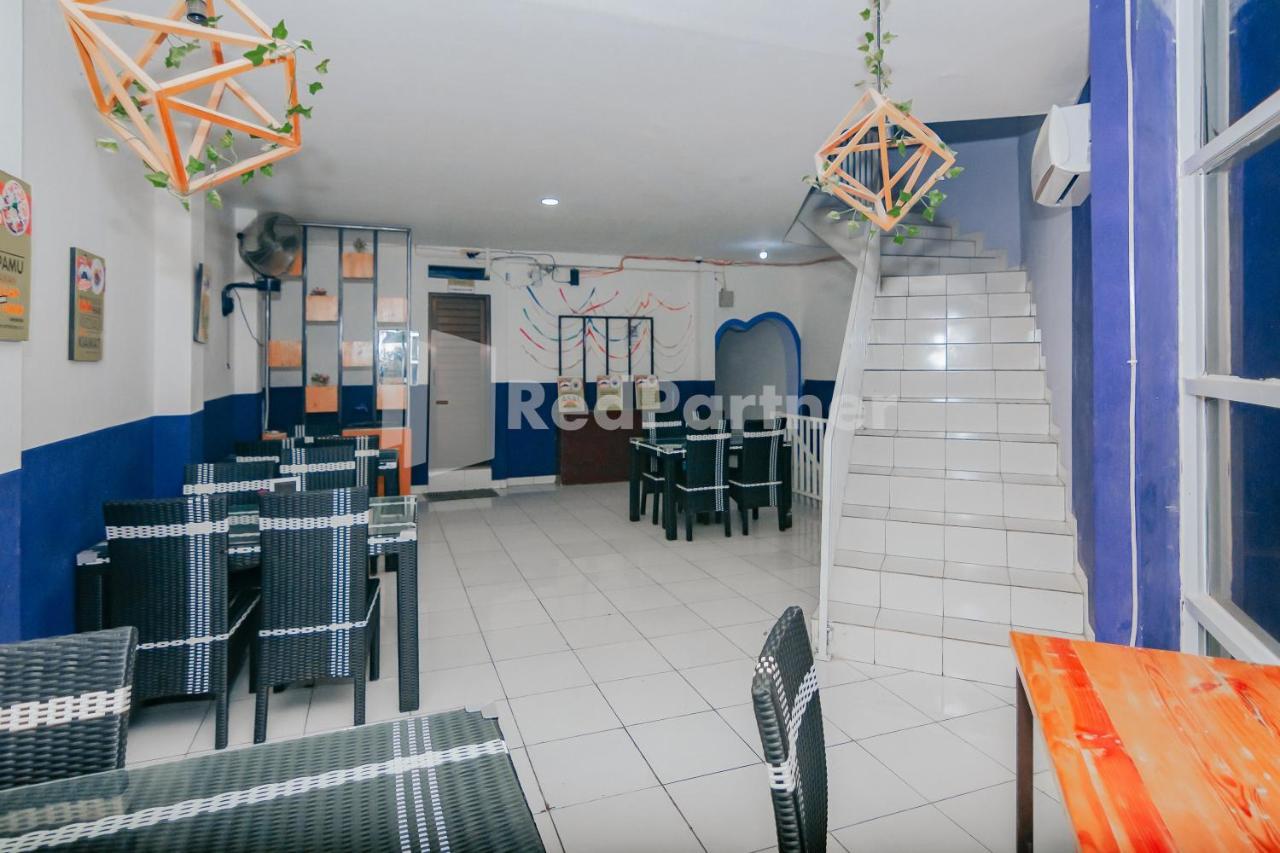 Ungu Kangen Hotel Bogor Mitra Reddoorz Kültér fotó